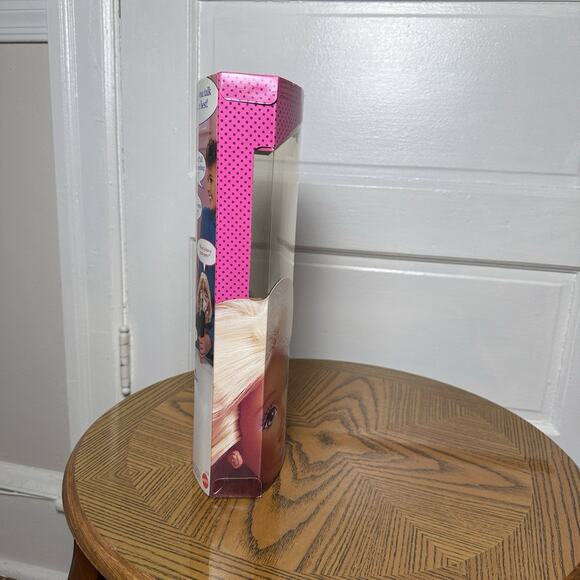 Teen Talk Barbie Doll 1991 Mattel Brunette 5745 Vintage NRFB - Picture 7 of 12